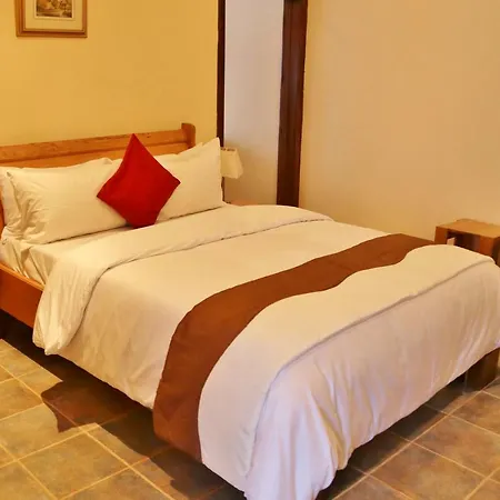 Eden Vale Hotel-3