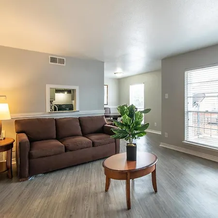 Oyo Apartments At Establishment-2