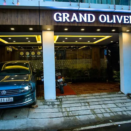 Grand Oliver-3