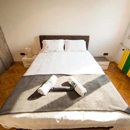 Ahoy Belgrade Luxury Apartment-2