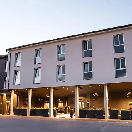 Hotel Leonardo-2