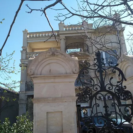 Hotel Edemi Castle-2