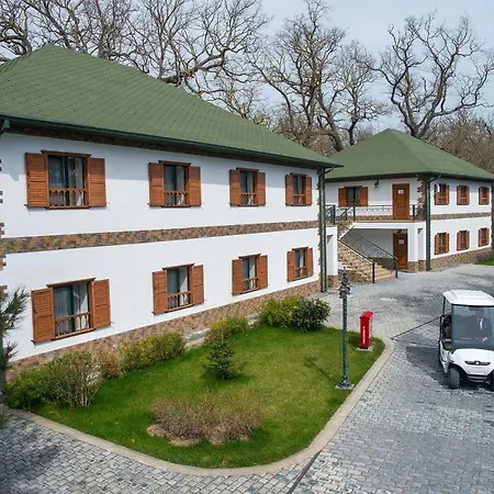 River Inn Resort And Spa-2