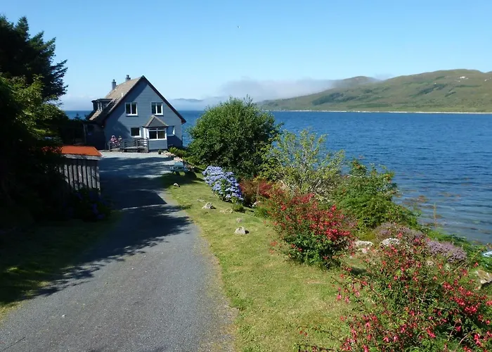 Skye Picture House Hotel Broadford 