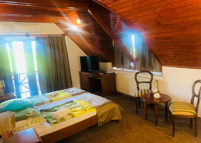 Strazsa Vendeghaz Apartment Szekszárd