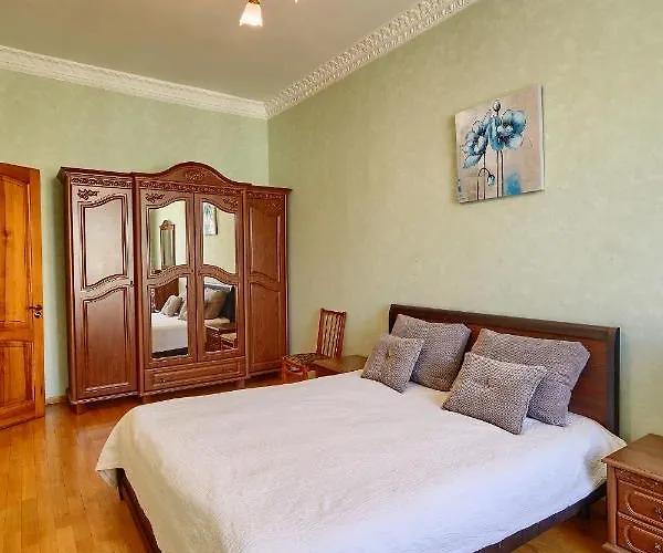 Apartment Velyka Vasylkivska 29 Kyiv