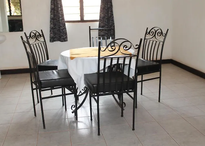 Impala Safari Lodge Voi
