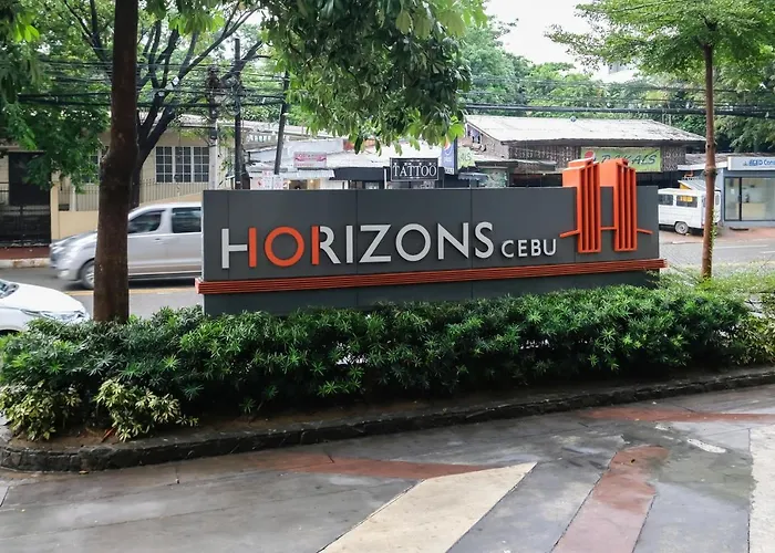 Ezeniel'S Place At Horizons 101 Condominium Cebu