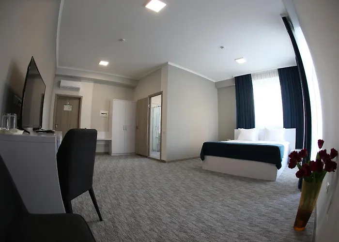 Glass Cube Hotel Chisinau
