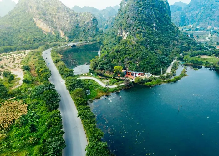 Trang An Freedom Hood Hostel NINH BINH