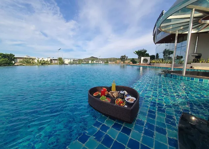 Wyndham Grand Kn Paradise Cam Ranh
