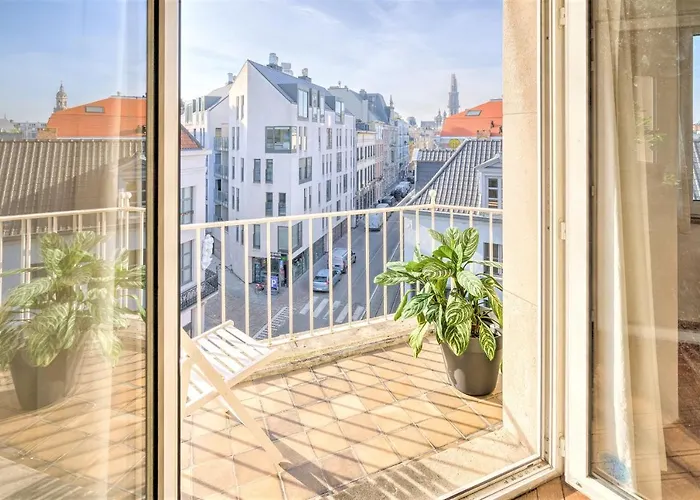 Balcony Apartment In Central Antwerp