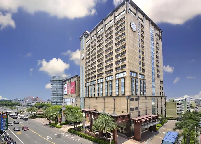 Nice Prince Hotel Chiayi City
