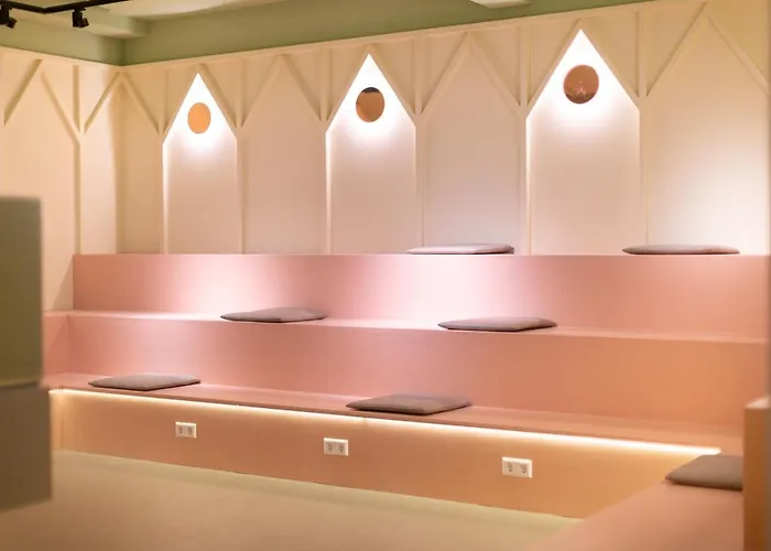 Pink Flamingo Boutique Hostel The Hague