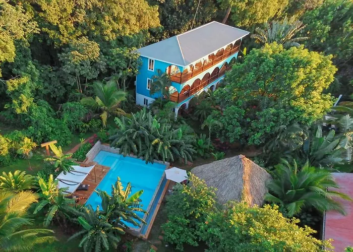 Manurii Garden (Adults Only) Hotel Utila