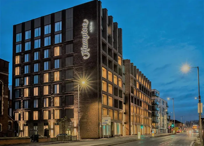 Aloft By Marriott Manchester City Centre