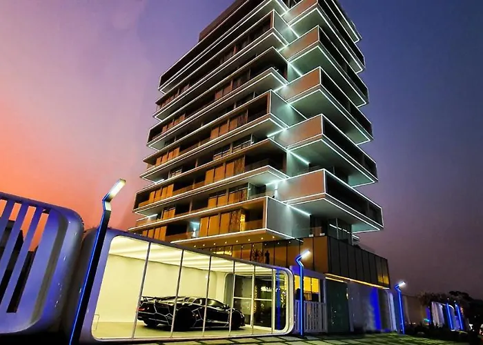 Number One Oxford Street Hotel & Suites Accra