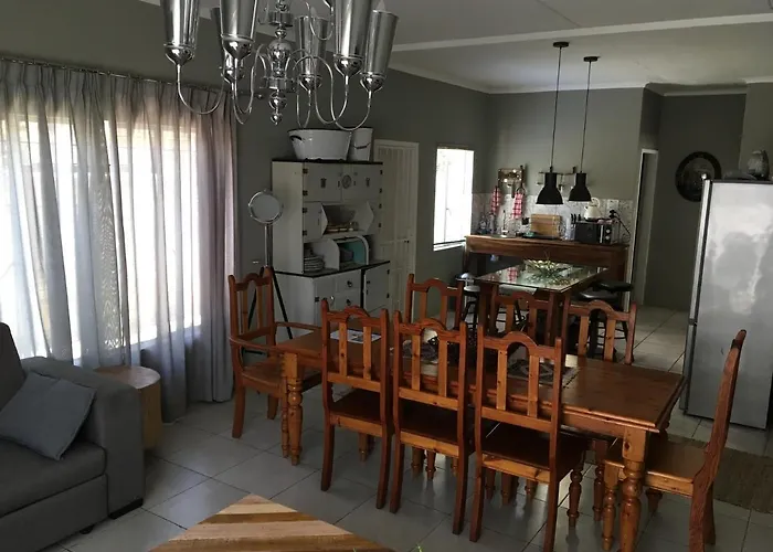 Spinoza Self Catering Accommodation Windhoek