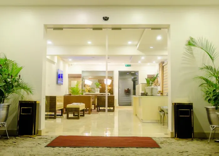 Catherine Villa Lagos