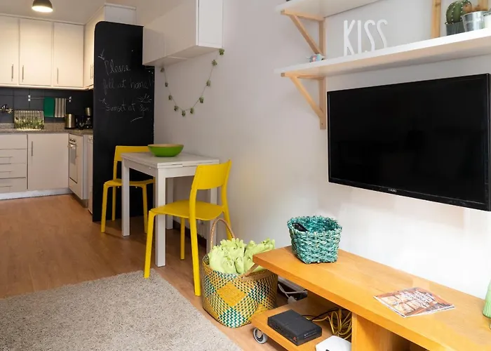 Virtudes Patio Apartment Porto