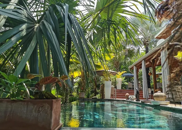 Lodge Palmae - Lodge De Charme Avec Jacuzzi Privatif En Option - Adults Only Saint Pierre