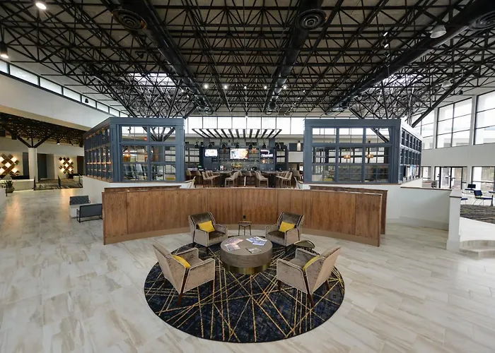 Wyndham Jacksonville Hotel And Conference Center
