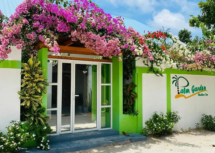 Palm Garden Hotel Thoddoo