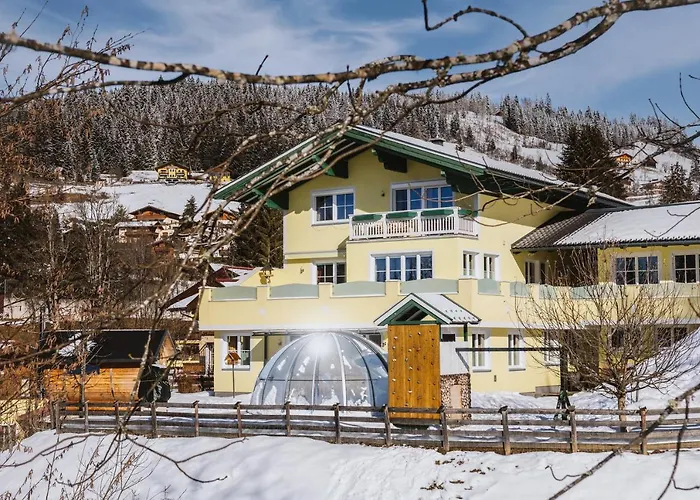 Haus Schoenegg Wagrain