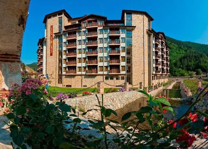 Апартамент Мая 220 Спа Хотел Свети Спас Velingrad