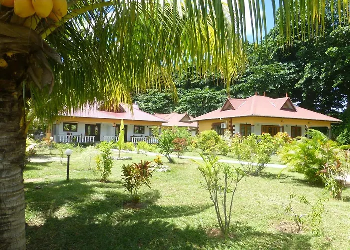 Zerof Self Catering Apartments La Digue