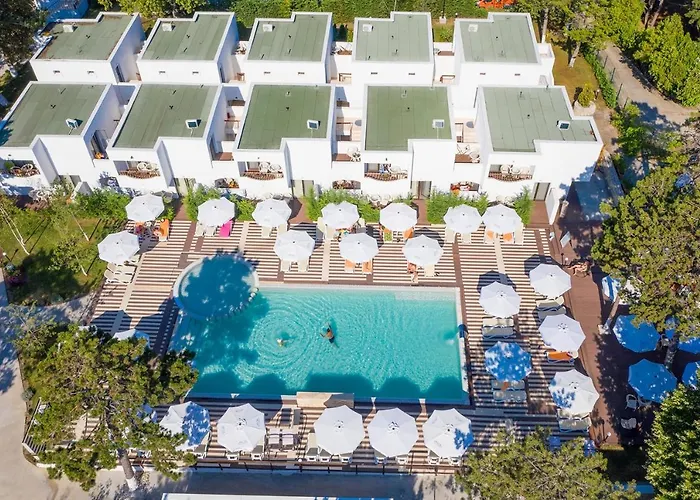 Mera Resort Venus