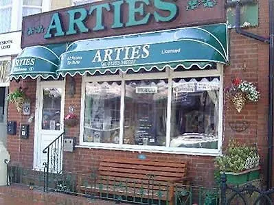 Arties Hotel Blackpool