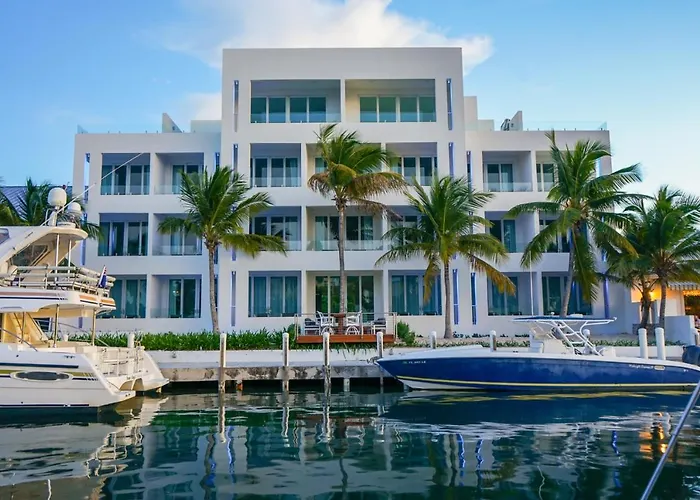 Zenza Boutique Hotel Turtle Cove