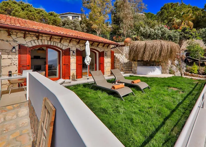 Kale Suites, Heated Pool In Winter, Adults Only Kaş
