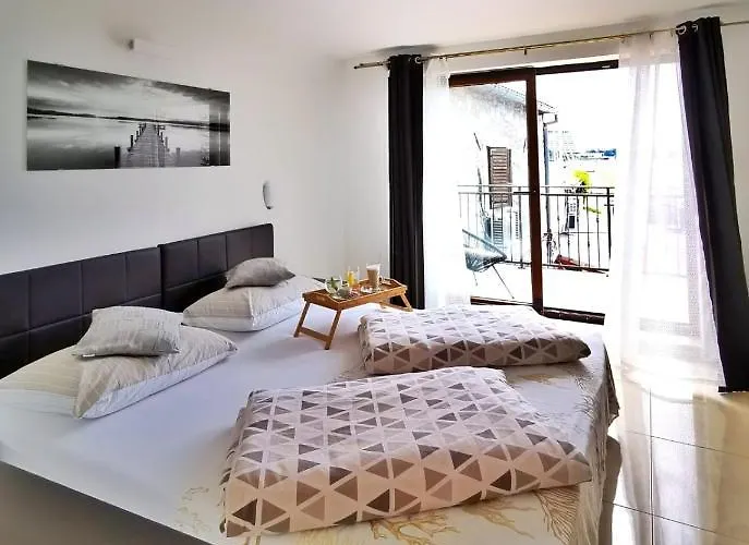 Pansion Makina Hotel Vodice