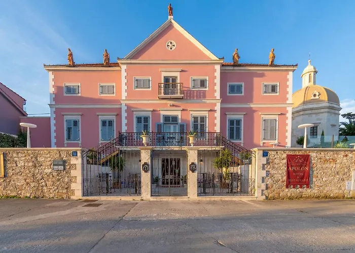 B&B Heritage Villa Apolon Stari Grad 