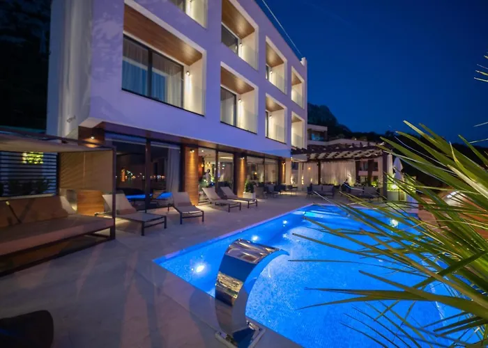 Boutique Hotel R Palazzo Kotor