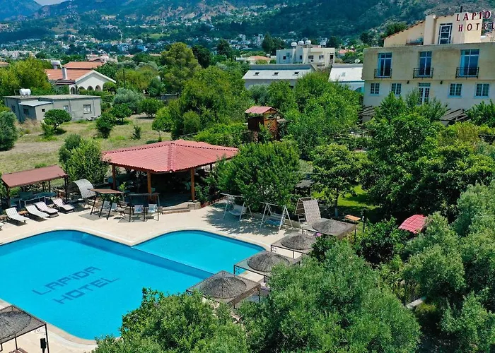 Lapida Garden Bed & Breakfast Lapithos 