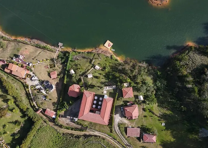 Soy Local Guatape Hotel
