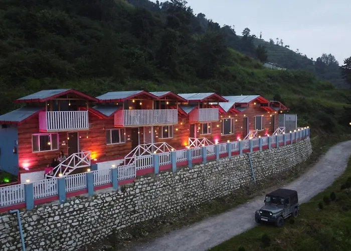 Rooftop Cottages & Restaurant, Pangot Nainital