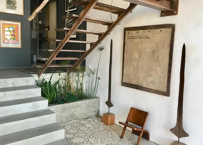 Le 12 Artist Loft The Pool Mezzanine Apartment Cape Town