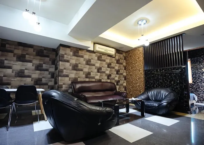 Golden Seconds Hotel Yerevan