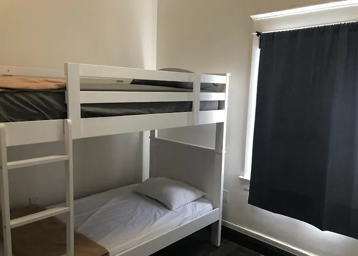The Wilshire Metro Hostel Los Angeles