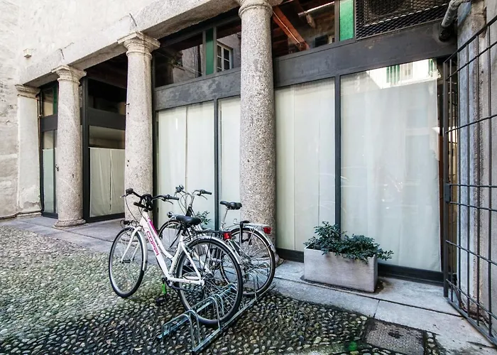 Historical Suites By "The House Of Travelers" Como