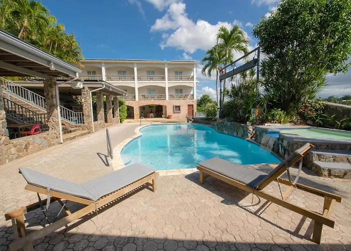 Lazy Parrot Inn Rincon