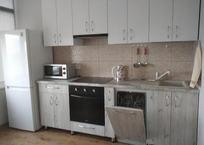 Новая Квартирка В Сердце Одессы Apartment Odesa