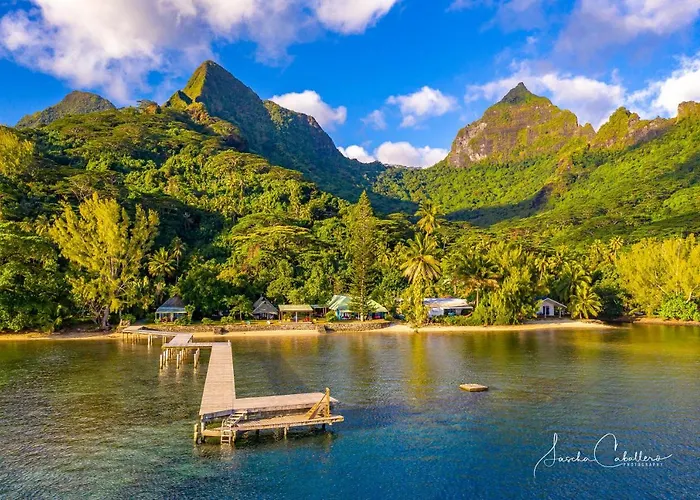 Linareva Moorea Beach Resort Haapiti