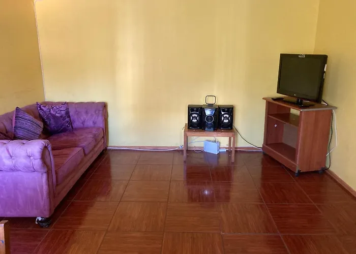 Departamento Comodo Y Amplio En Valparaíso