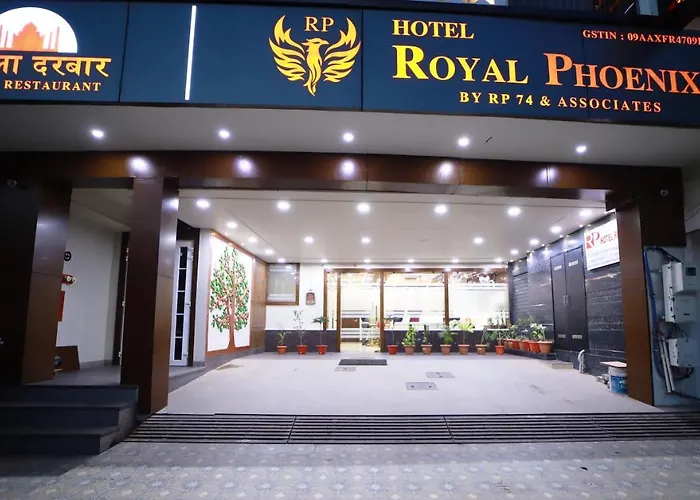 Hotel Royal Phoenix Agra 