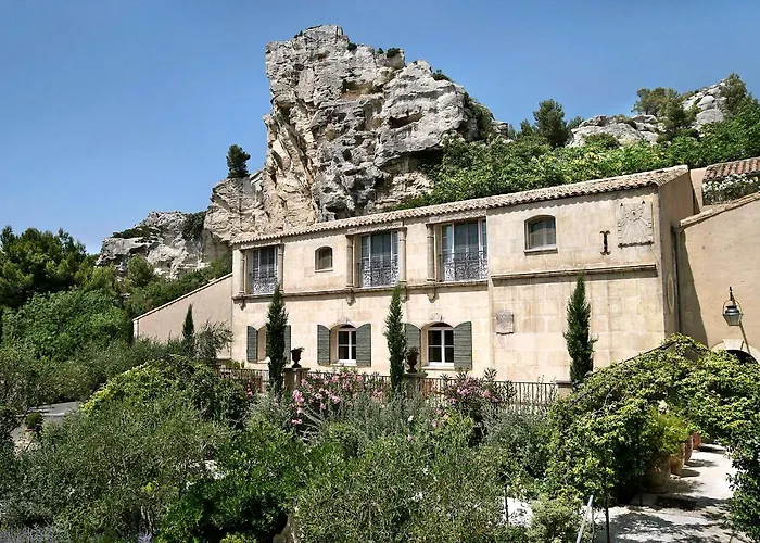 Baumaniere - Les Baux De Provence Hotel